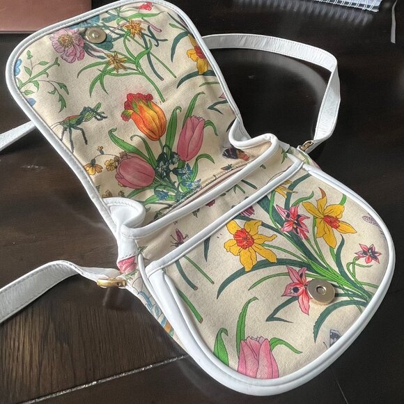 GUCCI Floral Interlocking GG Crossbody Bag - Picture 7 of 12